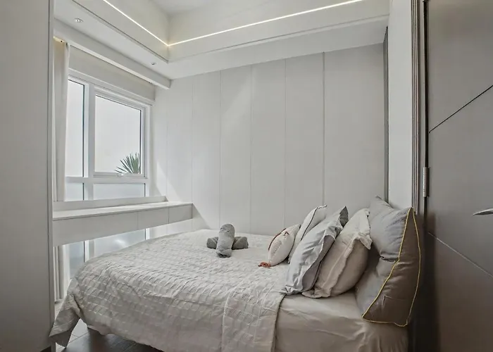 Elegant And Spacious 3br Near Okada, Solaire
