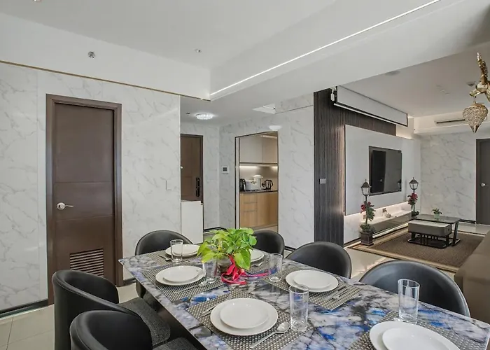 Elegant And Spacious 3br Near Okada, Solaire Manila